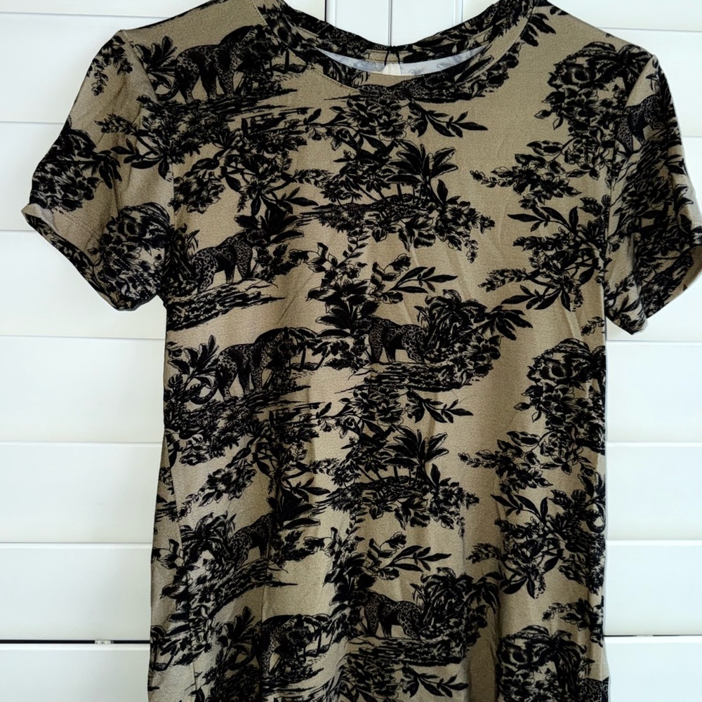 L'AGENCE Safari Ressi Short sleeve Top NWT S - Picture 2 of 5